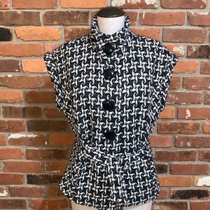 Christopher & Banks Black And White Printed Tie Front Sleeveless Jacket Large